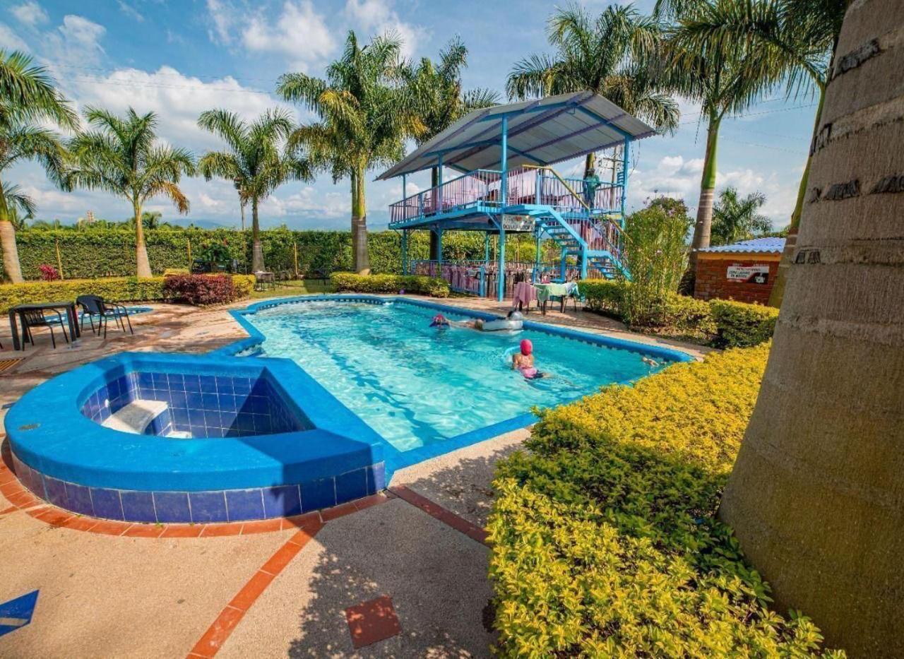 Hotel Campestre La Cecilia Montenegro Eksteriør bilde